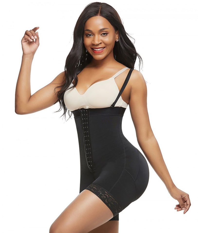 Seamless black full body shaper